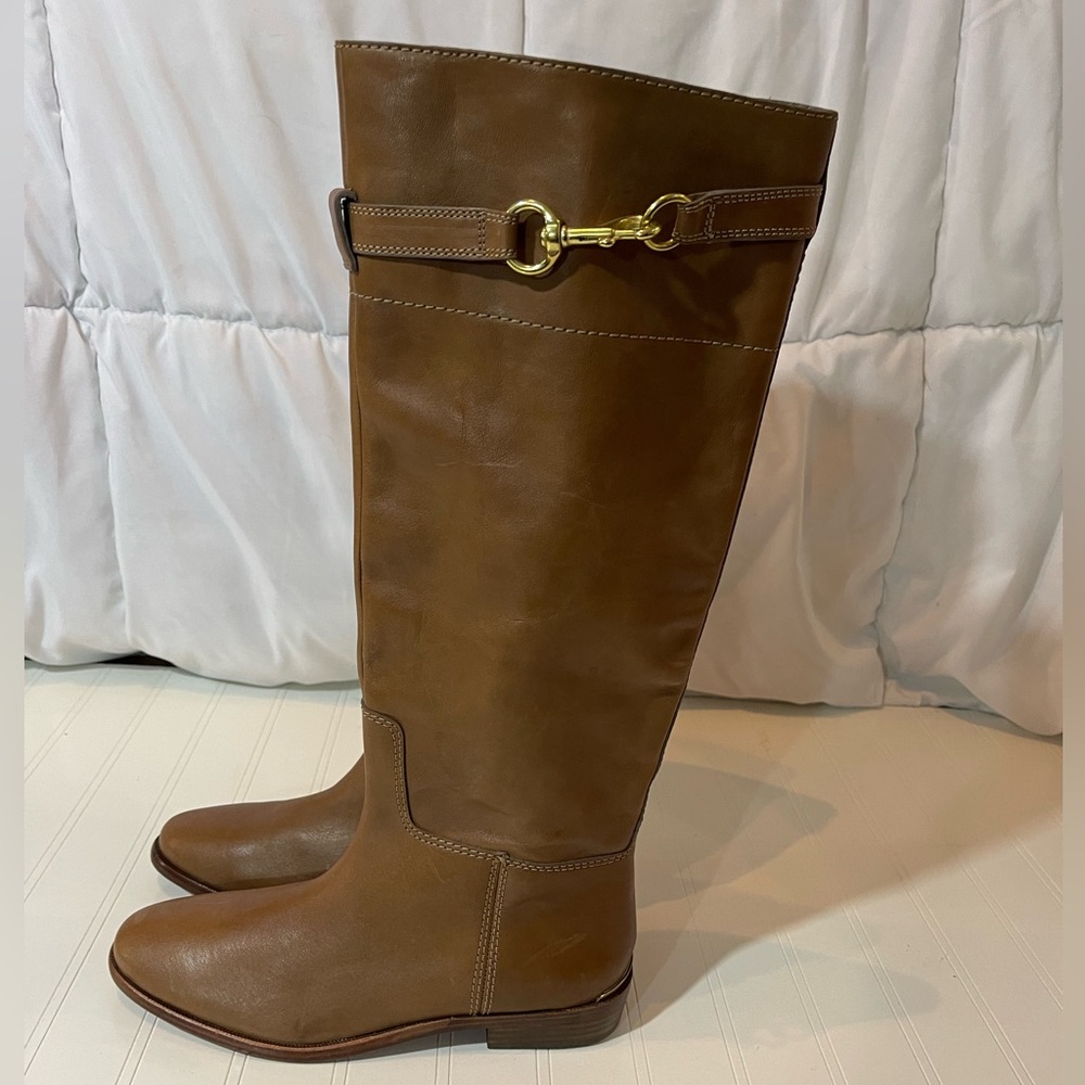 Coach Laguna A7670 leather riding style boots with gold hardware Size 9